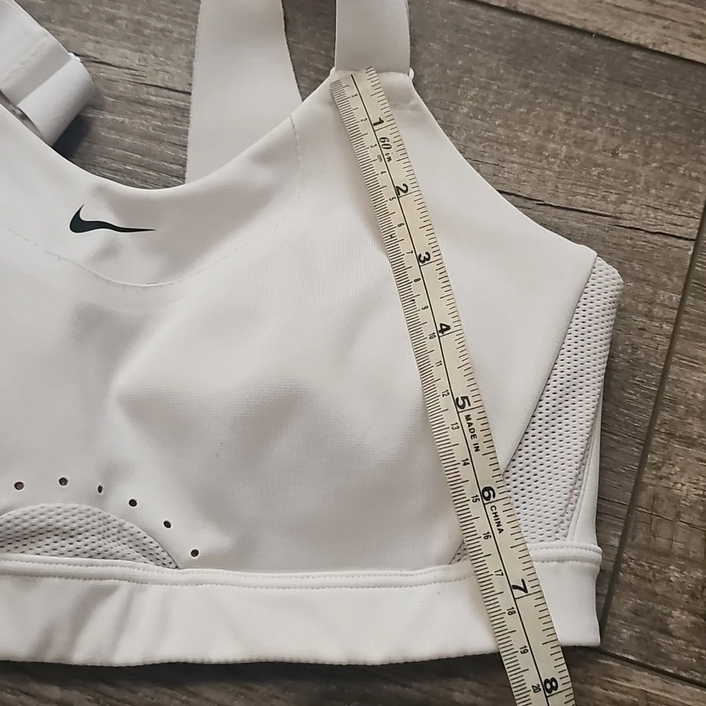 Nike Women's White Sports Bra